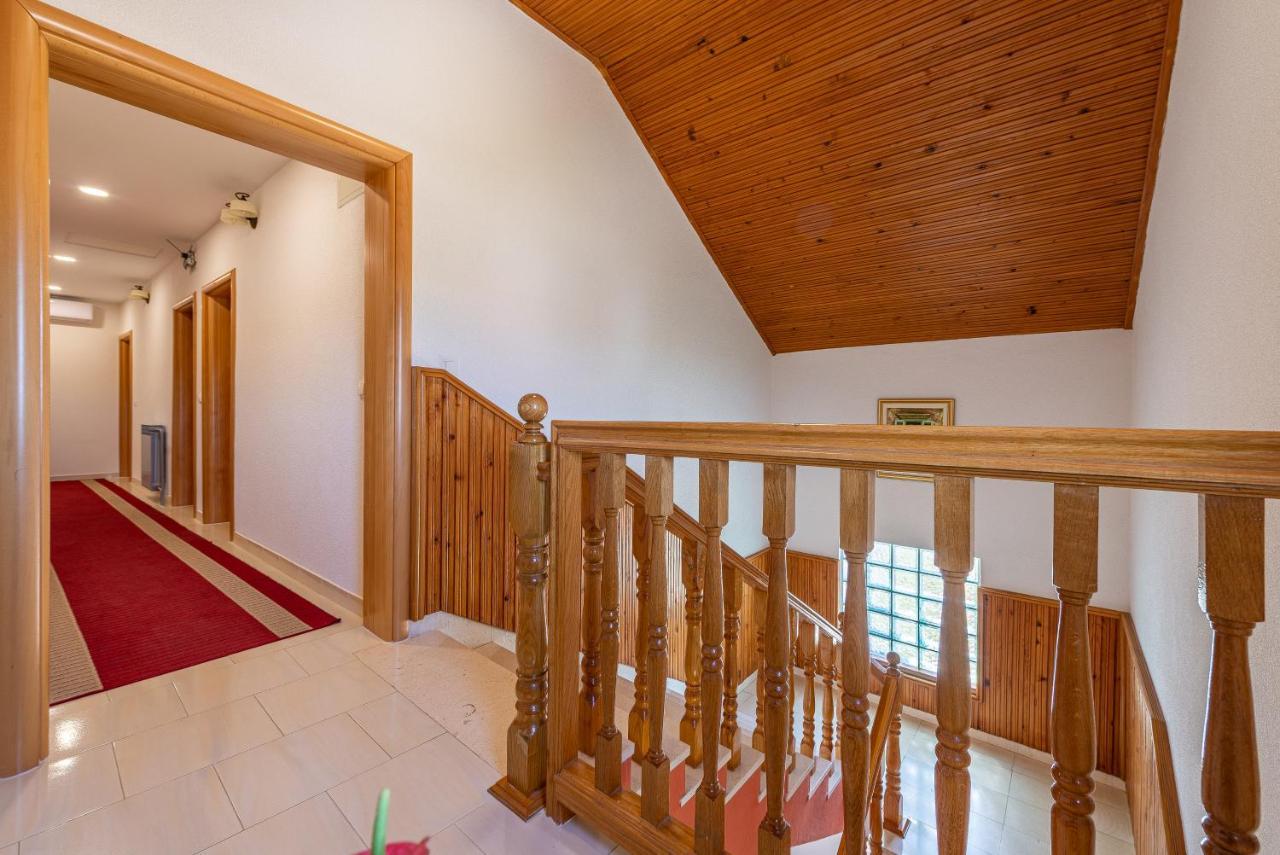Bed & Breakfast Maki Biograd Na Moru Bagian luar foto