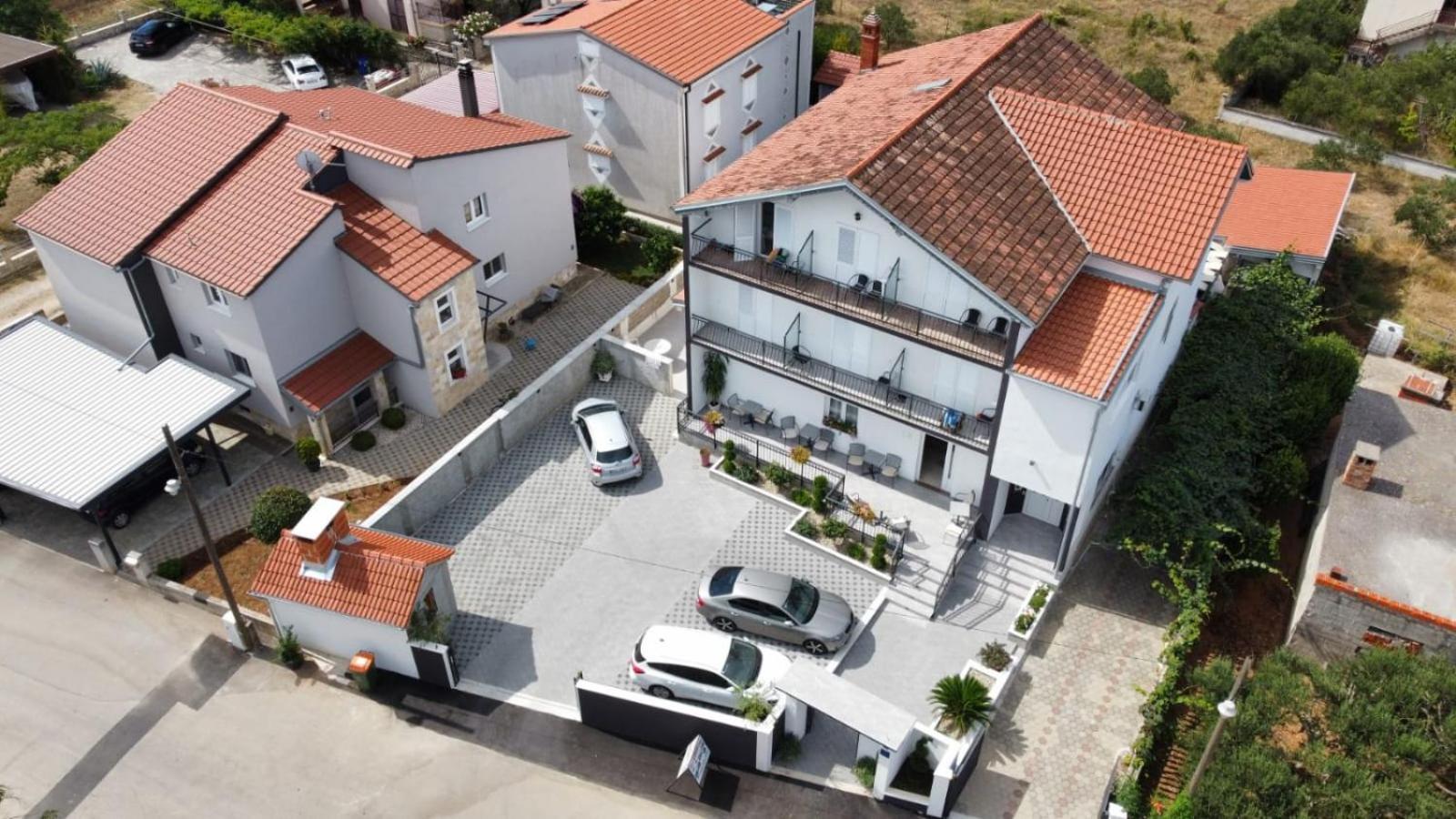 Bed & Breakfast Maki Biograd Na Moru Bagian luar foto
